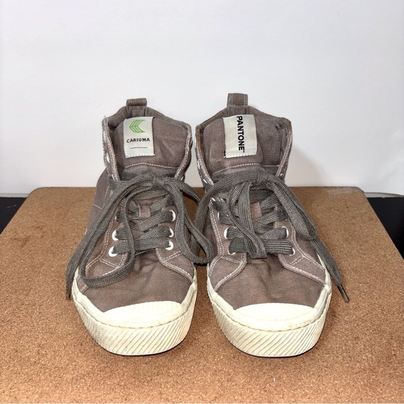 Cariuma Pantone Unisex Beige Tan High-Top Sneakers Men's 6.5 Women's 8 Lace Up - Picture 1 of 14